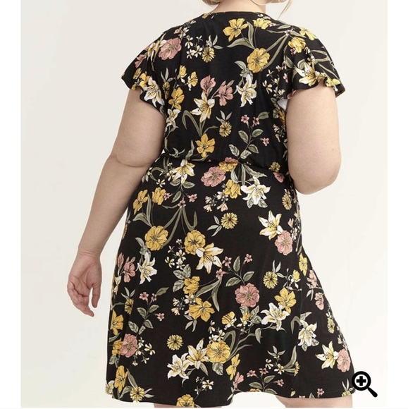 Flutter-Sleeve Front Wrap Dress - Picture 2 of 6